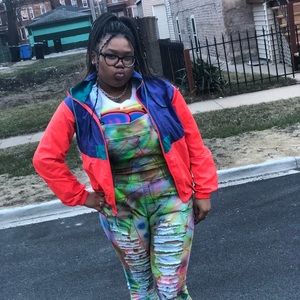 Meet your Posher, Danielle